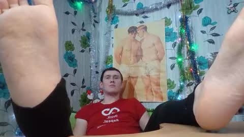 Snapshot of luxeboy_ chatting on February 12, 2026, 7:42 pm Mike online show from February 12, 2026, 7:42 pm