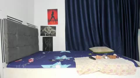 luxedollxoxoo online show from April 14, 2026, 8:15 pm