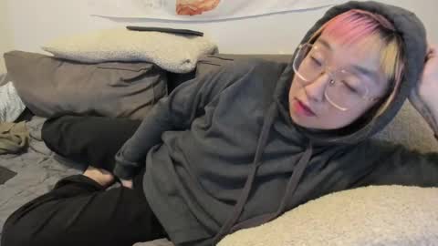 LuxGray online show from December 4, 2024, 3:15 am