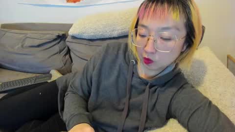 LuxGray online show from January 21, 2025, 1:39 am