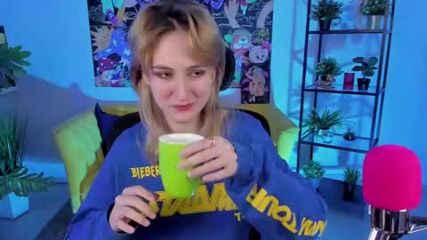 Ray online show from February 20, 2025, 6:24 pm