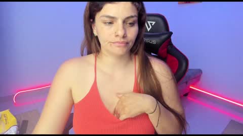 Luz Gomez online show from December 23, 2024, 2:56 am