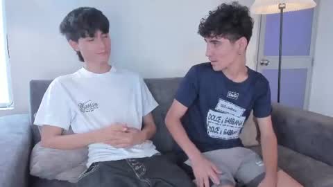 ANGEL Y SEBASTIAN online show from June 17, 2026, 1:01 pm