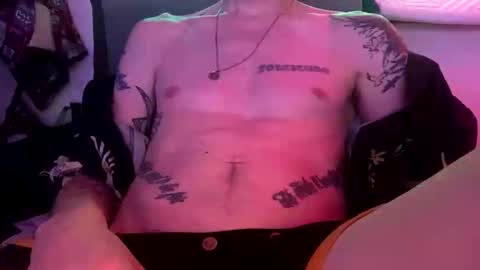 lwooda online show from October 25, 2025, 11:07 am