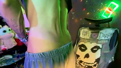 lxrdhxkvgemvsterjuice online show from June 25, 2026, 5:12 am
