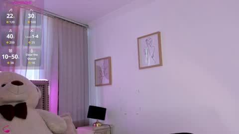 Snapshot of lya_brown chatting on May 27, 2026, 12:02 pm lya_brown online show from May 27, 2026, 12:02 pm