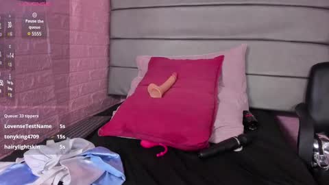 Lya   online show from March 2, 2025, 1:27 pm