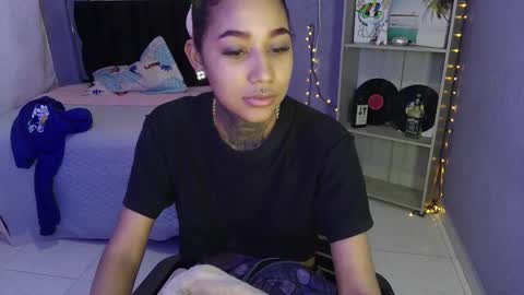 lyam_ebony online show from November 16, 2025, 7:52 pm