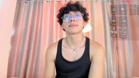Lyan online show from May 24, 2026, 7:52 pm