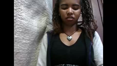 Lydiah online show from September 24, 2025, 5:05 pm