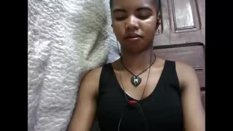 Lydiah online show from September 26, 2025, 6:34 pm