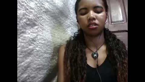 Lydiah online show from September 28, 2025, 3:28 pm