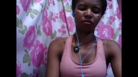 Lydiah online show from October 15, 2025, 6:19 pm