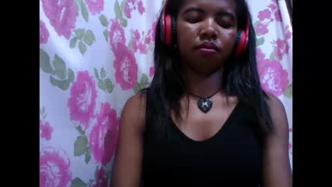 Lydiah online show from October 21, 2025, 6:41 pm