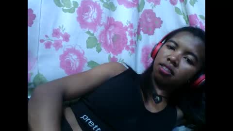 Lydiah online show from October 22, 2025, 7:13 pm