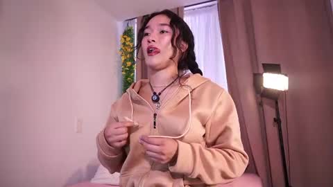 Lyhana Lee online show from June 20, 2026, 1:58 pm