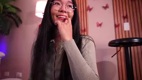 Lyhana Lee online show from July 12, 2026, 2:19 pm
