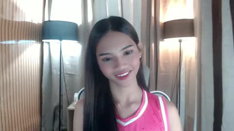 LYKA LOOPS online show from March 16, 2026, 10:52 am