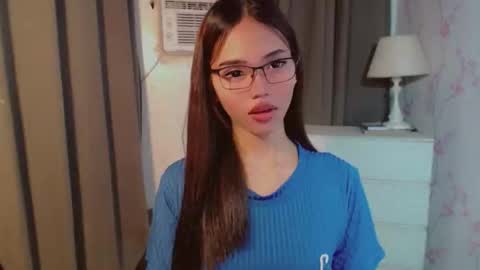 LYKA LOOPS online show from March 28, 2026, 11:21 am