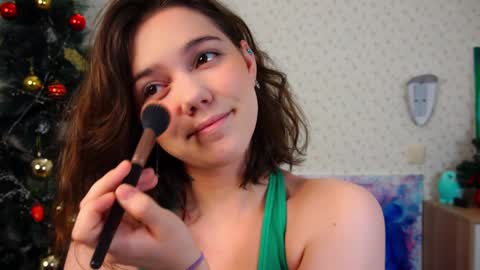 hi im Lyle online show from January 12, 2025, 3:07 am