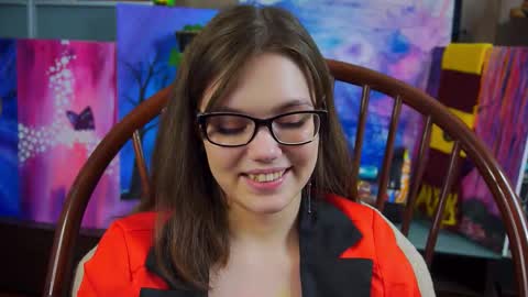 hi im Lyle online show from February 15, 2025, 5:19 am