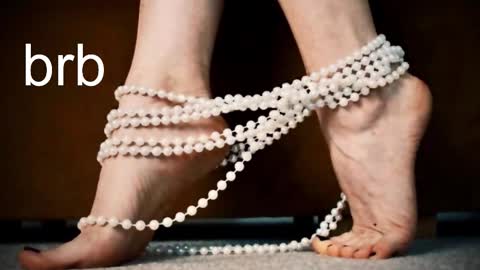 Lylith Skye NO NUDE model online show from February 14, 2026, 1:30 pm