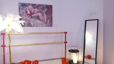 Snapshot of lyly_loveyou chatting on February 10, 2025, 5:25 am Lyly   online show from February 10, 2025, 5:25 am