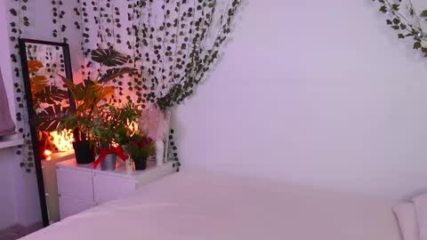 Snapshot of lyly_loveyou chatting on February 28, 2025, 5:37 am Lyly   online show from February 28, 2025, 5:37 am