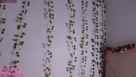 Snapshot of lyly_loveyou chatting on September 12, 2025, 7:41 am Lyly   online show from September 12, 2025, 7:41 am