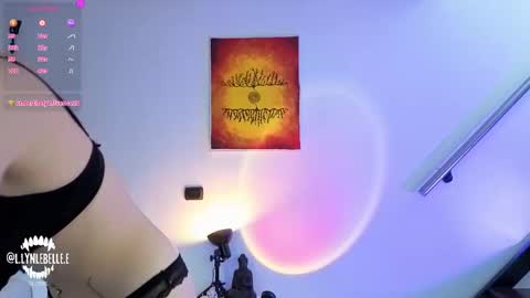 Lyn online show from September 24, 2025, 9:40 pm