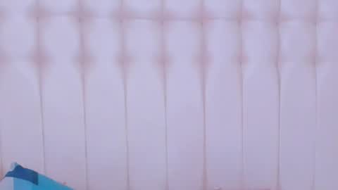 Lyn online show from November 8, 2025, 11:10 am