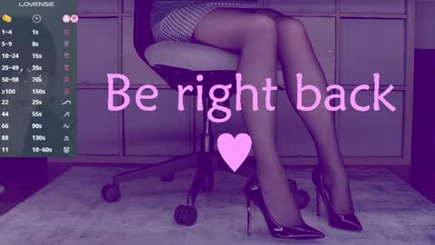 Snapshot of lyndawhite chatting on April 8, 2026, 9:53 am Lynda White online show from April 8, 2026, 9:53 am