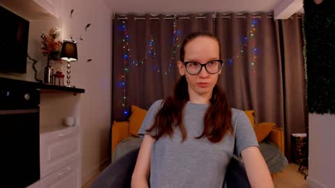 Snapshot of lynettebails chatting on February 1, 2025, 4:11 pm Sara online show from February 1, 2025, 4:11 pm