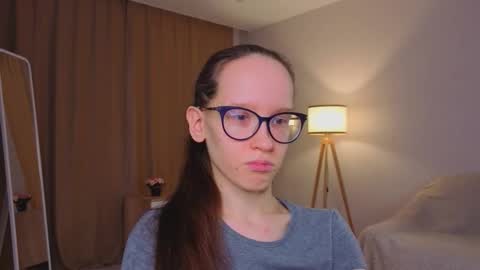 Sara online show from March 1, 2026, 4:09 pm