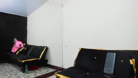 Lynn jonnes online show from April 1, 2026, 5:52 am