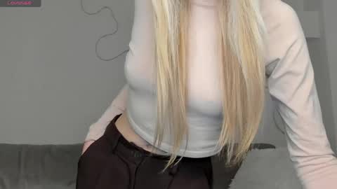 Snapshot of lynnadream_ chatting on May 27, 2026, 1:46 am lynnadream_ online show from May 27, 2026, 1:46 am