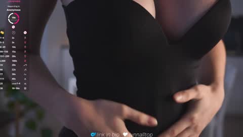 Natasha online show from November 27, 2025, 4:14 am