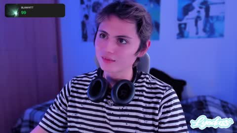 Lyodass online show from December 2, 2024, 9:06 pm