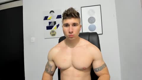 Lyonel online show from March 11, 2025, 12:11 am