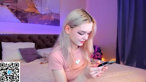 Snapshot of m1m1_angels chatting on March 3, 2026, 1:23 am Mimi GTM1 0200am-0945am Mon Tue Wed Thu Fri online show from March 3, 2026, 1:23 am