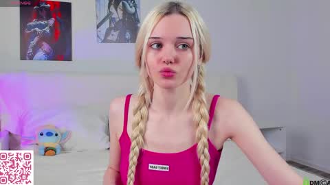 Snapshot of m1m1_angels chatting on June 8, 2026, 1:28 am Mimi GTM1 0200am-0945am Mon Tue Wed Thu Fri online show from June 8, 2026, 1:28 am