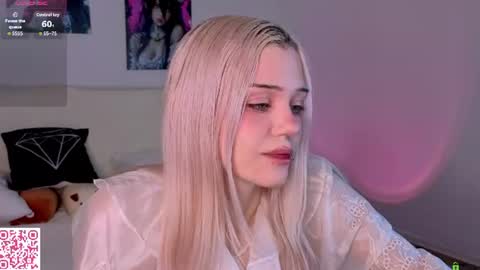 Snapshot of m1m1_angels chatting on July 19, 2026, 1:09 am Mimi GTM1 0200am-0945am Mon Tue Wed Thu Fri online show from July 19, 2026, 1:09 am