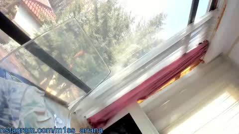 Snapshot of m1ss_ariana chatting on February 9, 2025, 11:25 am Ariana online show from February 9, 2025, 11:25 am