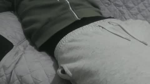 Snapshot of m4dh4tter24 chatting on December 24, 2024, 8:27 pm m4dh4tter24 online show from December 24, 2024, 8:27 pm