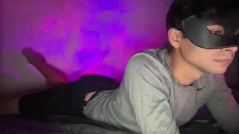 M Boy online show from October 30, 2025, 11:27 pm