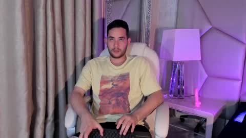 Snapshot of maatt_de_luca chatting on September 13, 2025, 5:13 pm Matt De Luca online show from September 13, 2025, 5:13 pm