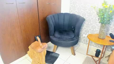 mabel online show from April 19, 2026, 7:38 pm