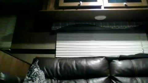 mac online show from December 30, 2024, 3:13 pm