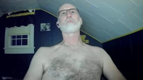 Snapshot of mac8181 chatting on January 1, 2025, 10:32 am mac8181 online show from January 1, 2025, 10:32 am