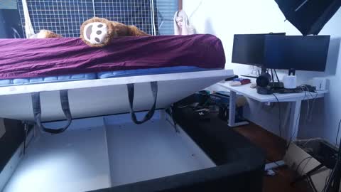 Mac Troy online show from January 31, 2026, 9:57 pm